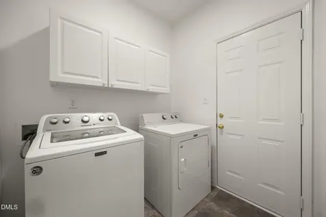 8704 Springhouse Lane Raleigh NC 27617
