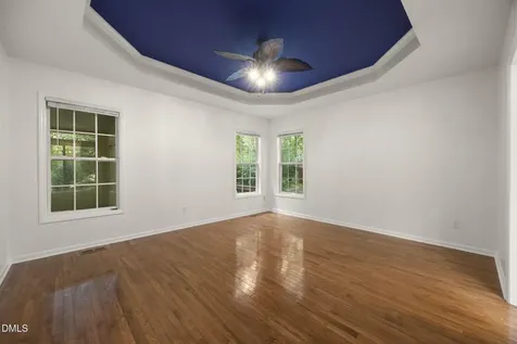 8704 Springhouse Lane Raleigh NC 27617