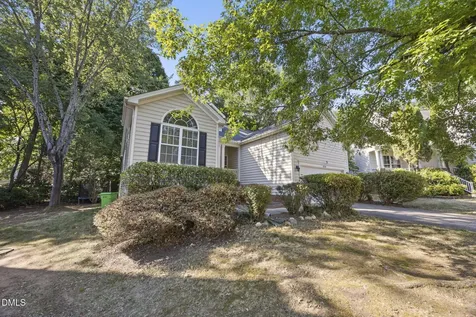 8704 Springhouse Lane Raleigh NC 27617
