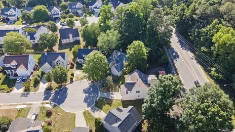 8704 Springhouse Lane Raleigh NC 27617