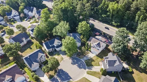 8704 Springhouse Lane Raleigh NC 27617