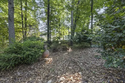8704 Springhouse Lane Raleigh NC 27617