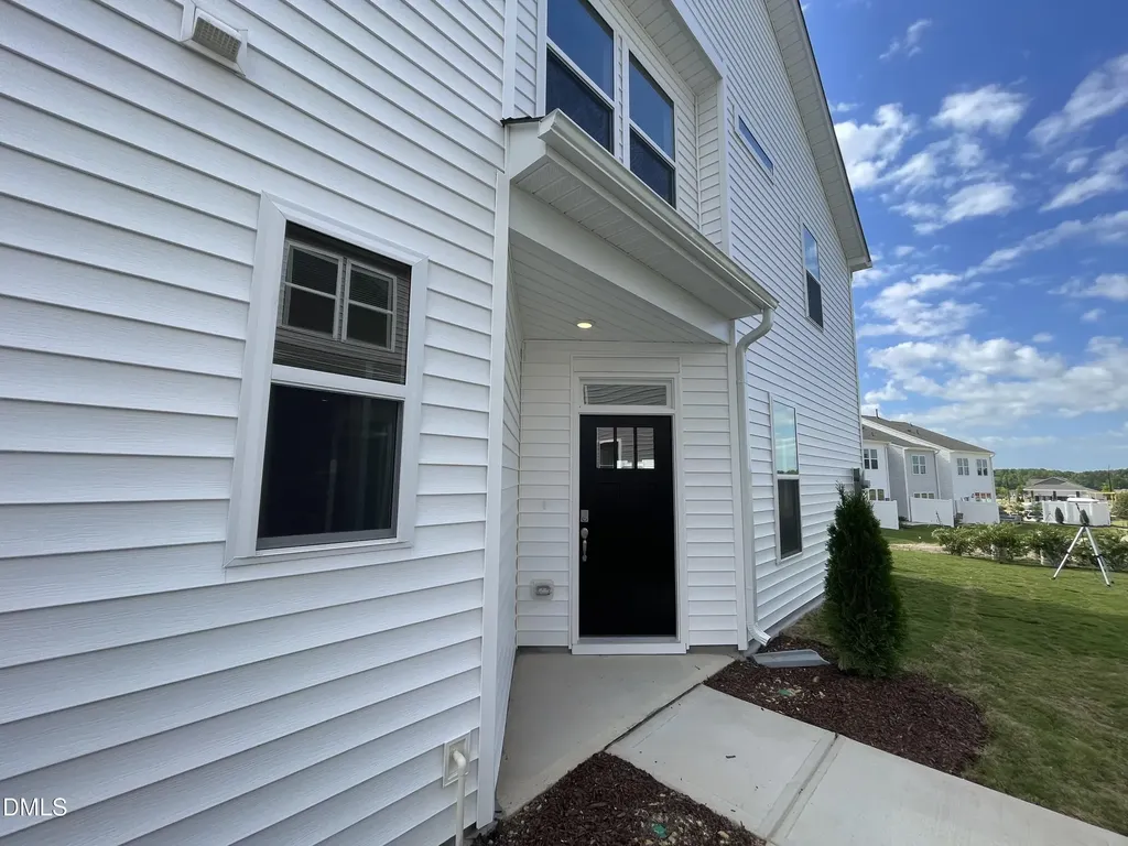 7424 Bourbon Briar Drive Raleigh NC 27604