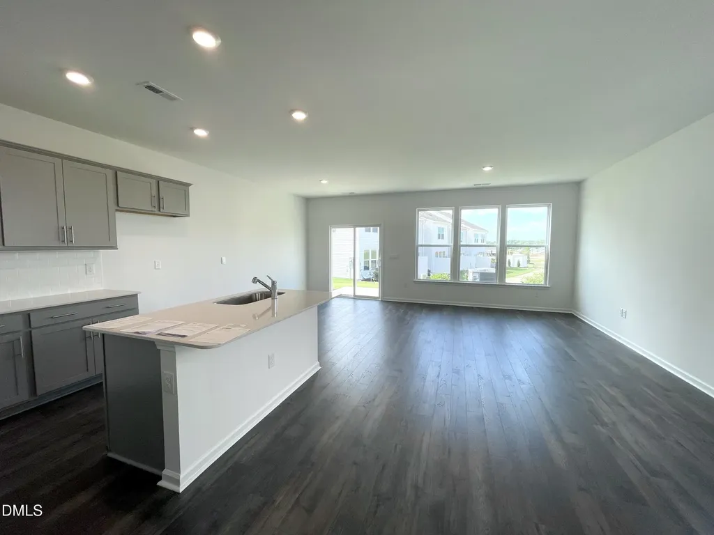 7424 Bourbon Briar Drive Raleigh NC 27604