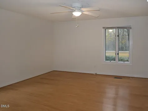 8847 Nc Highway 751 Durham NC 27713