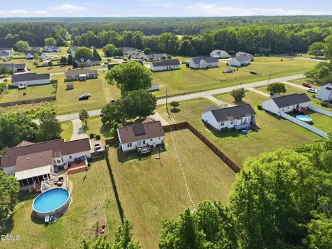 1047 Smith Road Smithfield NC 27577