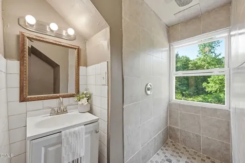 1410 Sharpe Road Burlington NC 27217