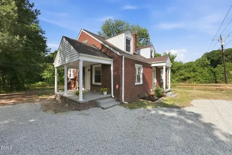 1410 Sharpe Road Burlington NC 27217