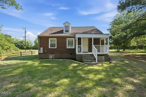 1410 Sharpe Road Burlington NC 27217