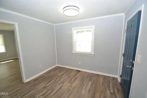 1013 Jeffreys Graham NC 27253
