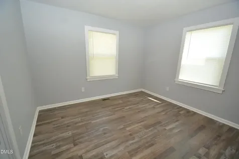 1013 Jeffreys Graham NC 27253