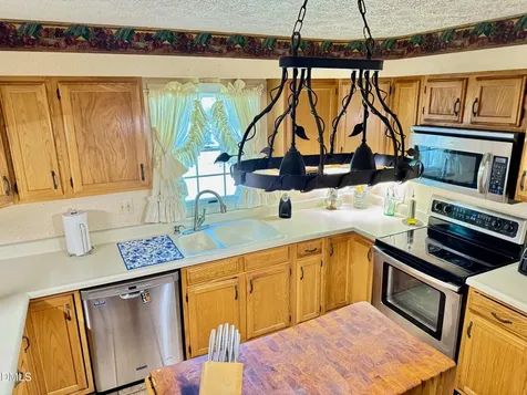 84 Wintergreen Road Henderson NC 27537