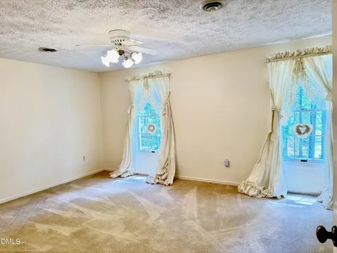 84 Wintergreen Road Henderson NC 27537