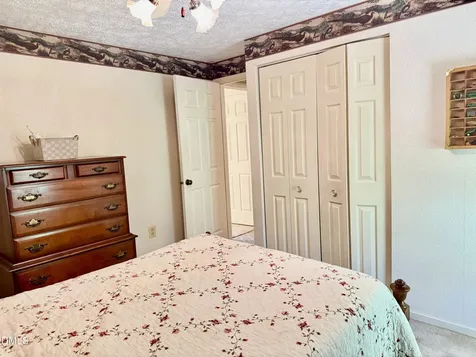 84 Wintergreen Road Henderson NC 27537