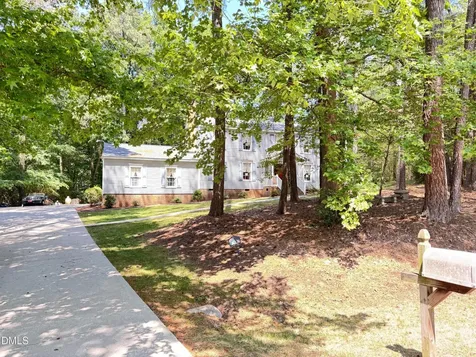 84 Wintergreen Road Henderson NC 27537