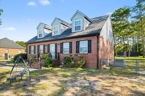 314 Woodington Road Hope Mills NC 28348