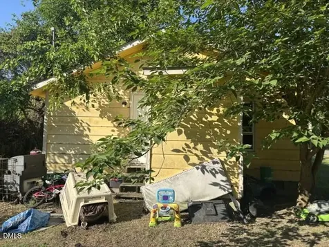 105 E Cole Street Dunn NC 28334
