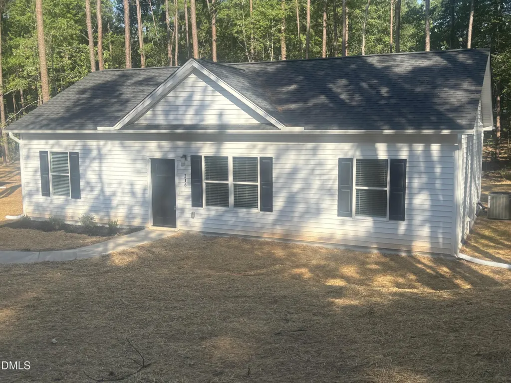 216 Natchez Trace Fuquay Varina NC 27526