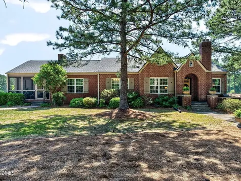 1612 Edgemont Road Wendell NC 27591