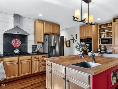 1612 Edgemont Road Wendell NC 27591