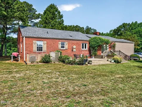 1612 Edgemont Road Wendell NC 27591