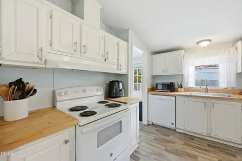 75 Kellam Drive Lillington NC 27546