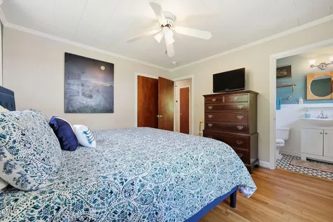 101 Hanna Street Carrboro NC 27510