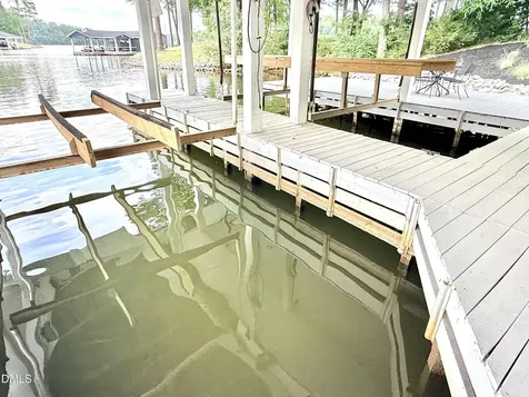 229 Bear Run Lane Roxboro NC 27574