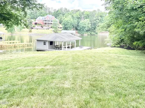 229 Bear Run Lane Roxboro NC 27574