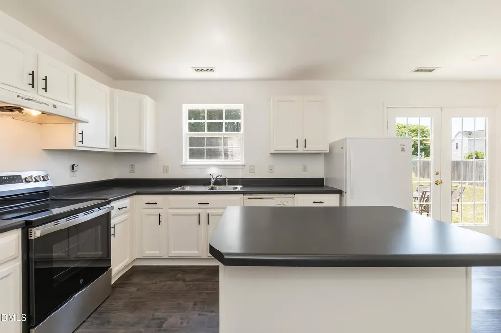 4112 Taylor Oaks Drive Raleigh NC 27616