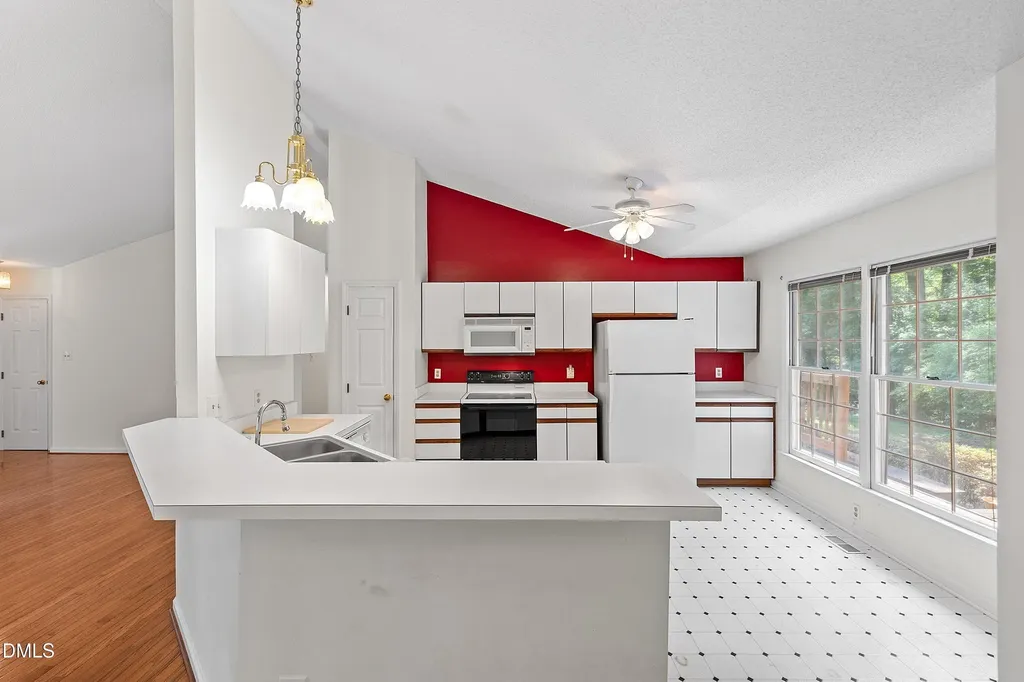 4612 Knightsbridge Way Raleigh NC 27604