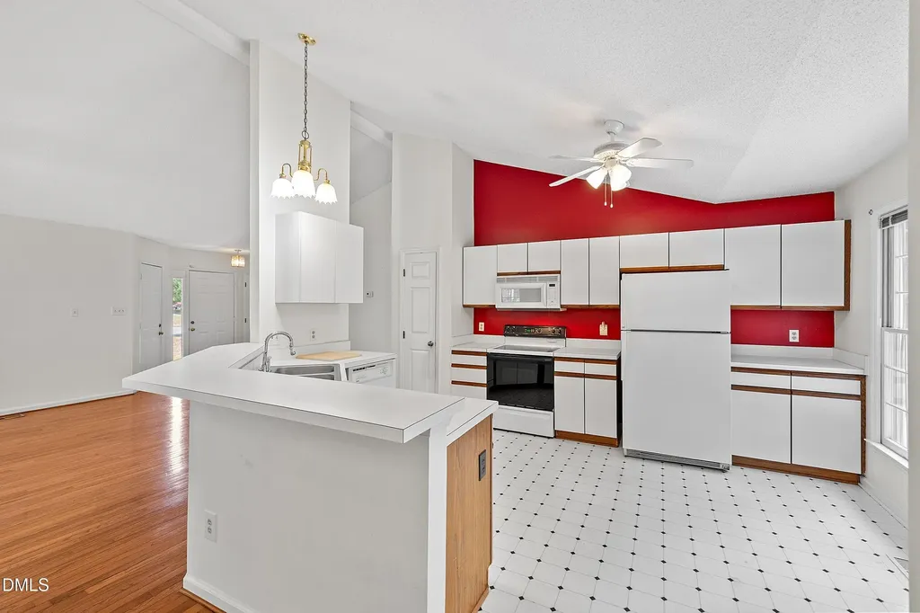 4612 Knightsbridge Way Raleigh NC 27604