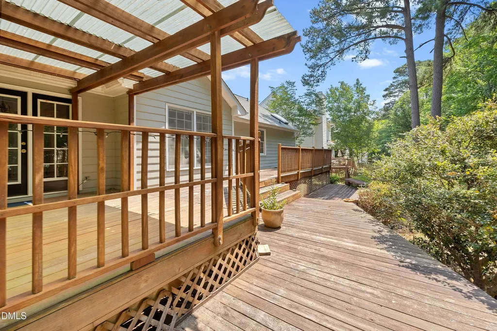 4612 Knightsbridge Way Raleigh NC 27604