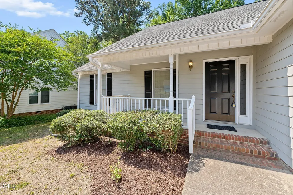 4612 Knightsbridge Way Raleigh NC 27604