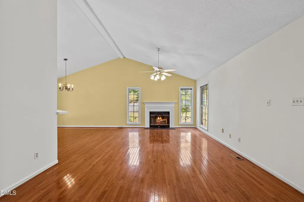 4612 Knightsbridge Way Raleigh NC 27604