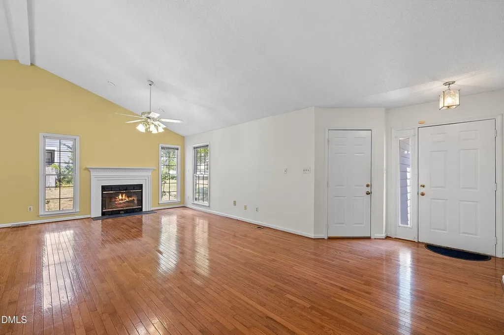 4612 Knightsbridge Way Raleigh NC 27604