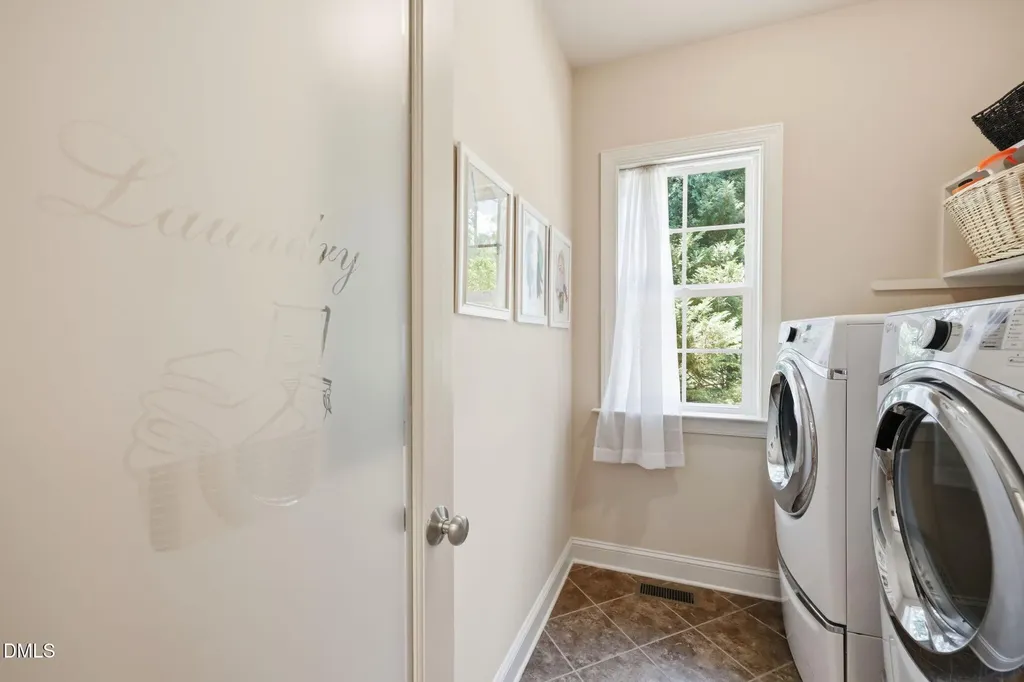 4821 Sweet Chestnut Lane Raleigh NC 27610