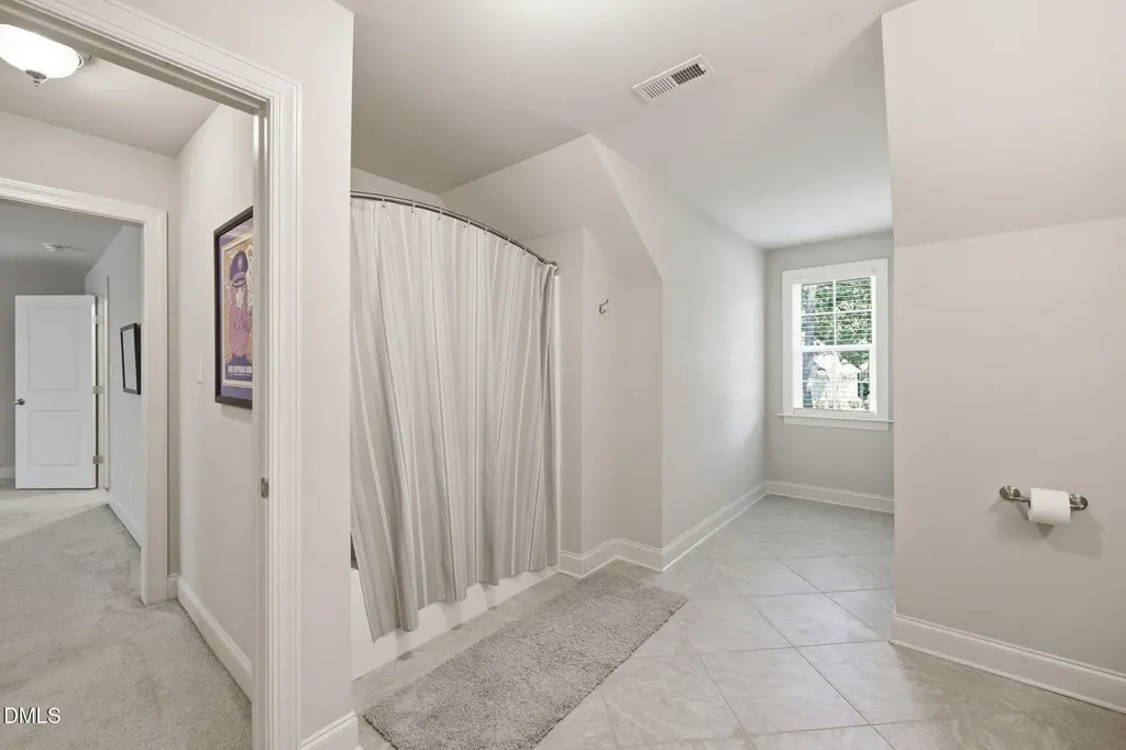 4821 Sweet Chestnut Lane Raleigh NC 27610