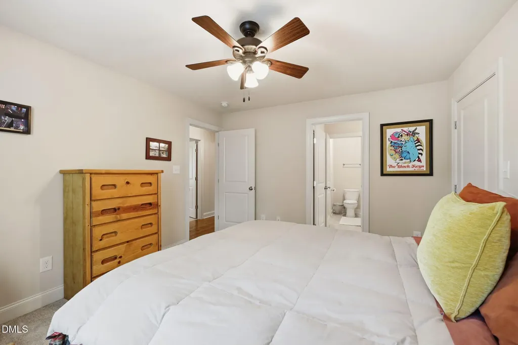 4821 Sweet Chestnut Lane Raleigh NC 27610