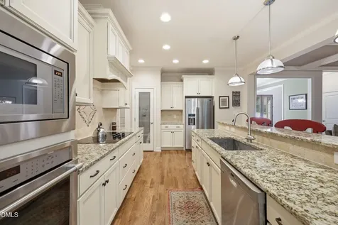 4821 Sweet Chestnut Lane Raleigh NC 27610