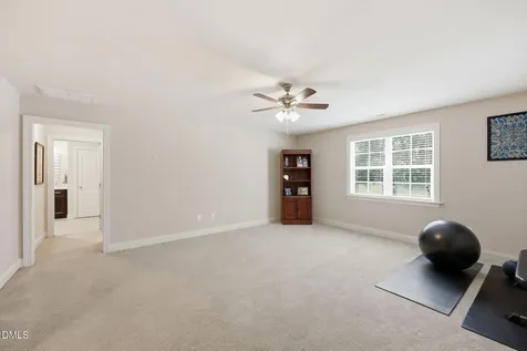 4821 Sweet Chestnut Lane Raleigh NC 27610