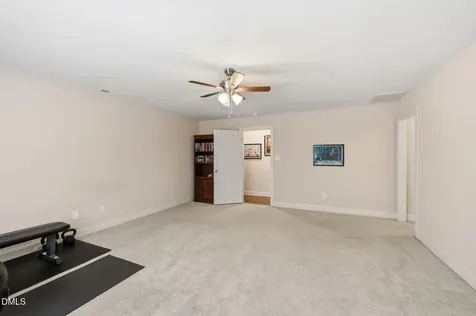 4821 Sweet Chestnut Lane Raleigh NC 27610