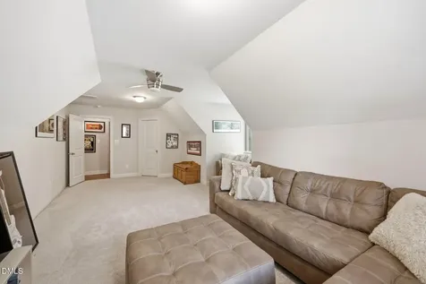 4821 Sweet Chestnut Lane Raleigh NC 27610