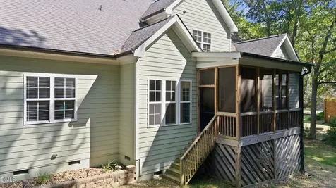 4821 Sweet Chestnut Lane Raleigh NC 27610