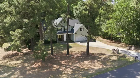 4821 Sweet Chestnut Lane Raleigh NC 27610
