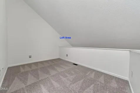 19 Crystal Oaks Court Durham NC 27707