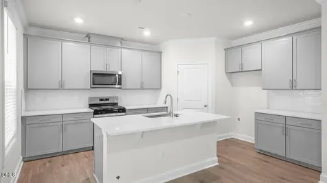 5004 Dezola Street Apex NC 27539