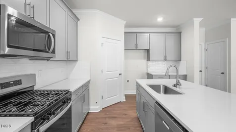 5004 Dezola Street Apex NC 27539