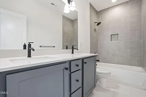 502 W Chatham Street Apex NC 27502