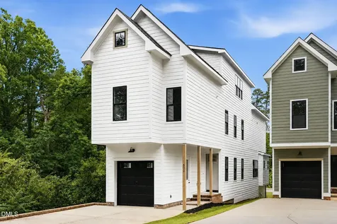 502 W Chatham Street Apex NC 27502